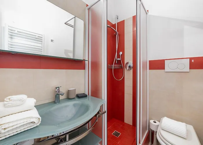 Easytopstay - Porta Romana Comfy